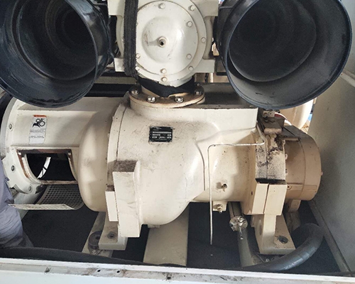 登?？諌簷C主機機頭大修